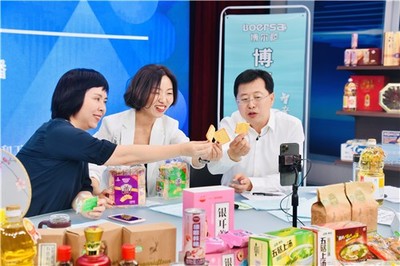 宁晋县“农村发展 电商标配”模式凸显，食品互联网销售成新引擎